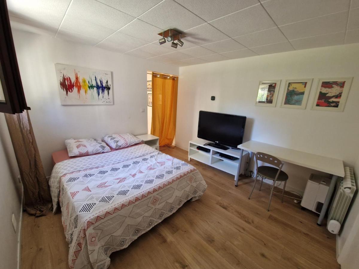 A 5 Min Du Rer B Le Guichet/ Plateau Saclay Apartment Orsay